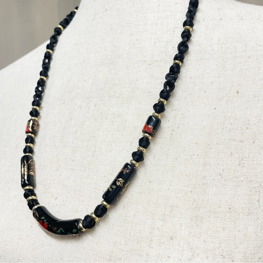 Vintage Black Floral Ceramic Bead Cord Necklace‎ Witchy Goth Romantic